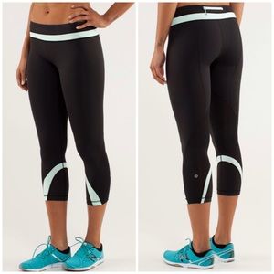 Lululemon Run: Inspire Crop II Black / Mint